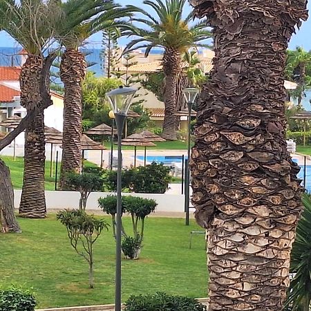 Palmeira Sol- 2 Bedrooms 300M From The Beach Ocean View Porches  Extérieur photo