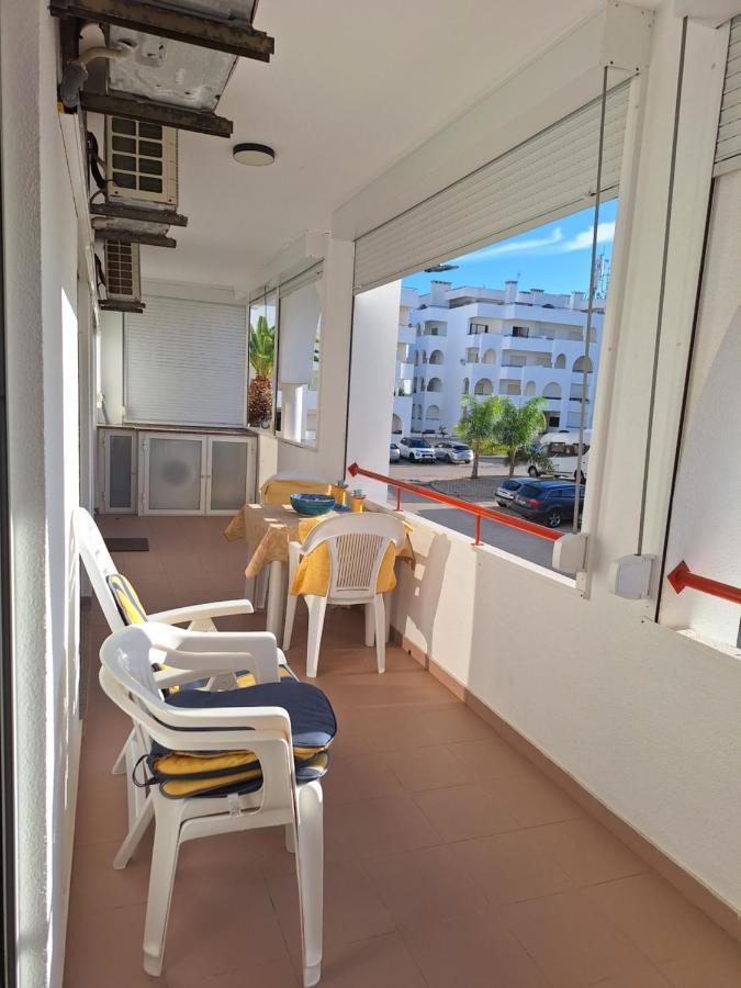 Palmeira Sol- 2 Bedrooms 300M From The Beach Ocean View Porches  Extérieur photo
