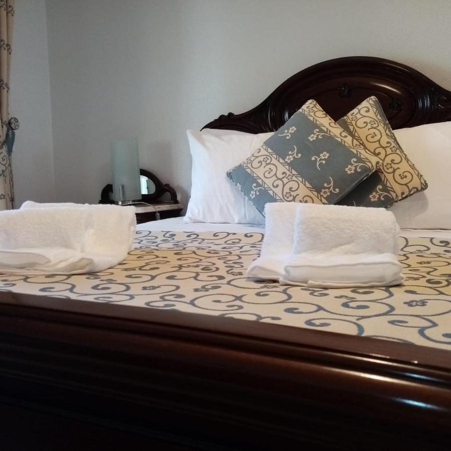 Palmeira Sol- 2 Bedrooms 300M From The Beach Ocean View Porches  Extérieur photo
