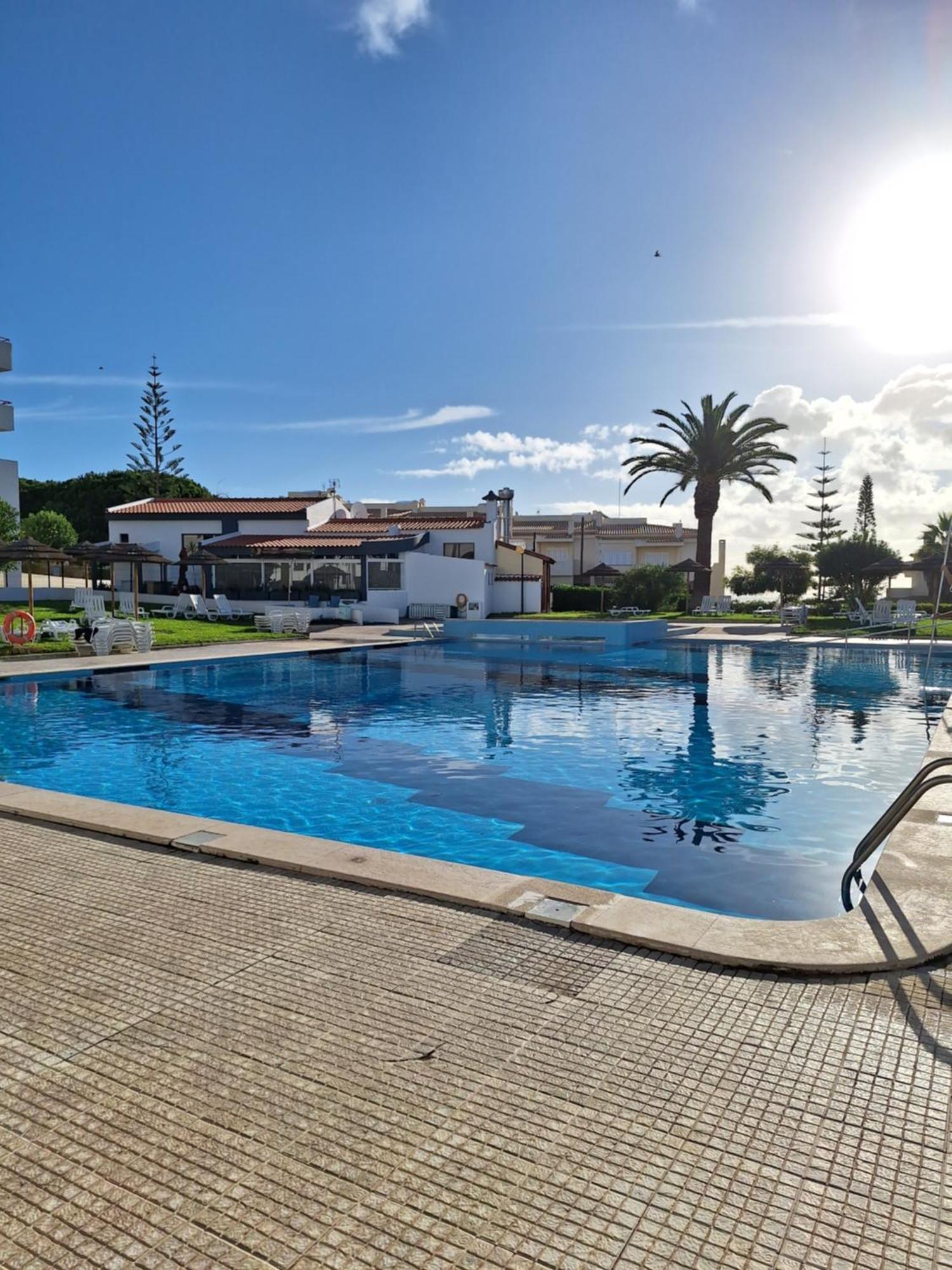 Palmeira Sol- 2 Bedrooms 300M From The Beach Ocean View Porches  Extérieur photo